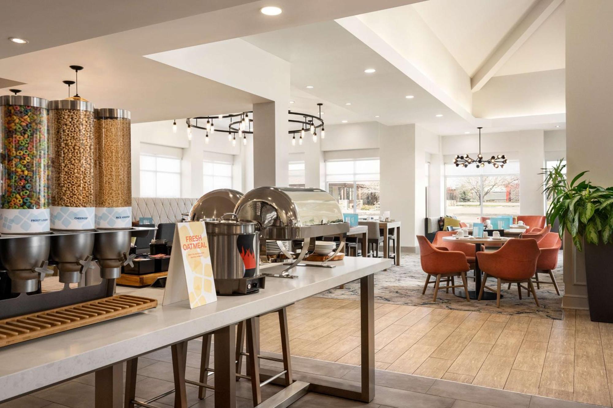 Hilton Garden Inn Fort Collins Exteriér fotografie